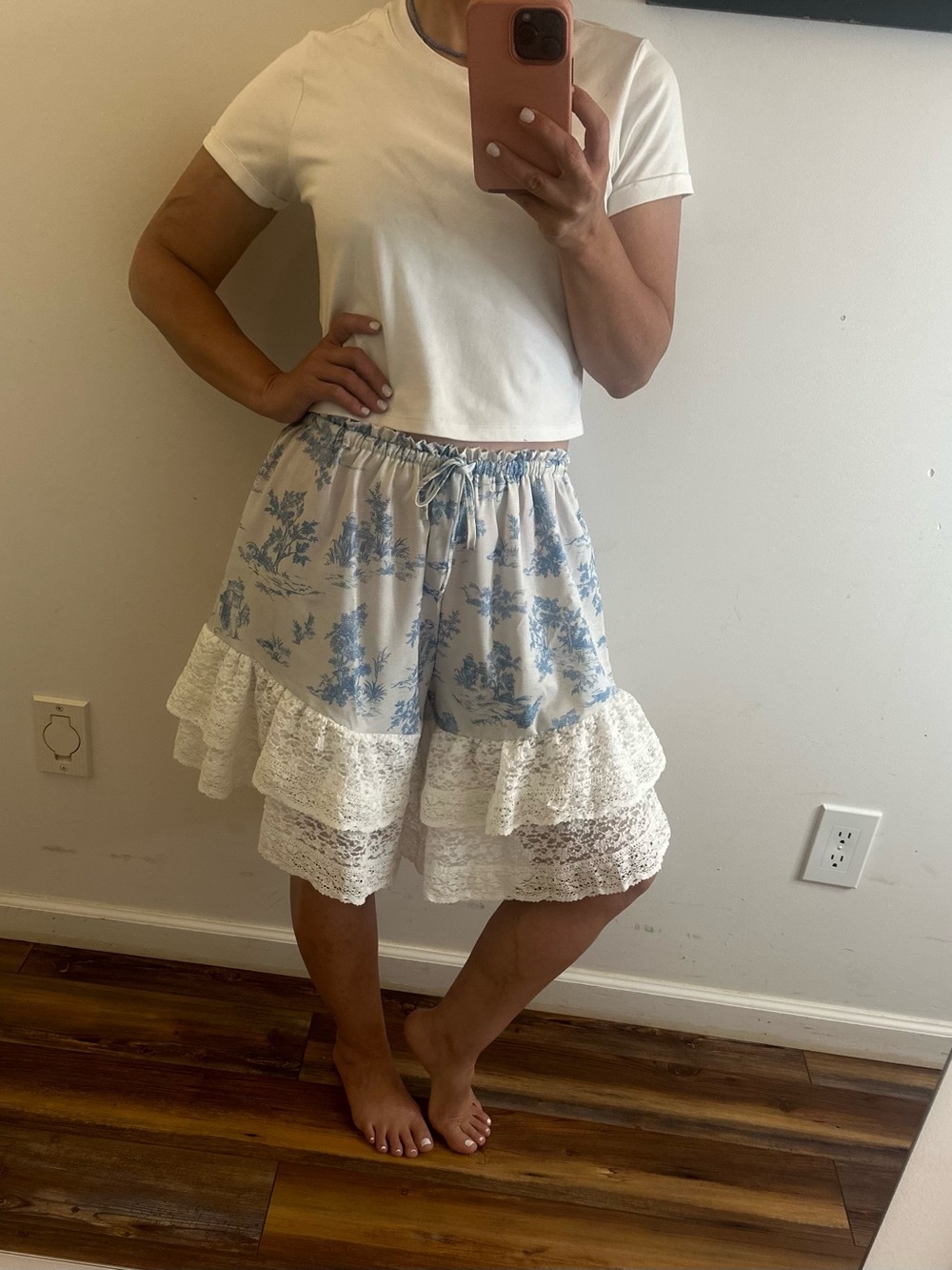 Blue Boho Floral Bloomers knee length Pantaloons Croqutte layer Ruffle Short M - Picture 4 of 5